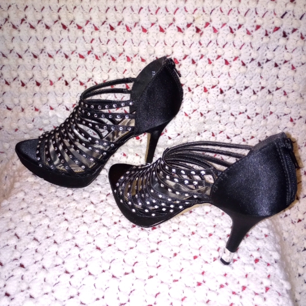 Worthington Black Sequin Platform Heels